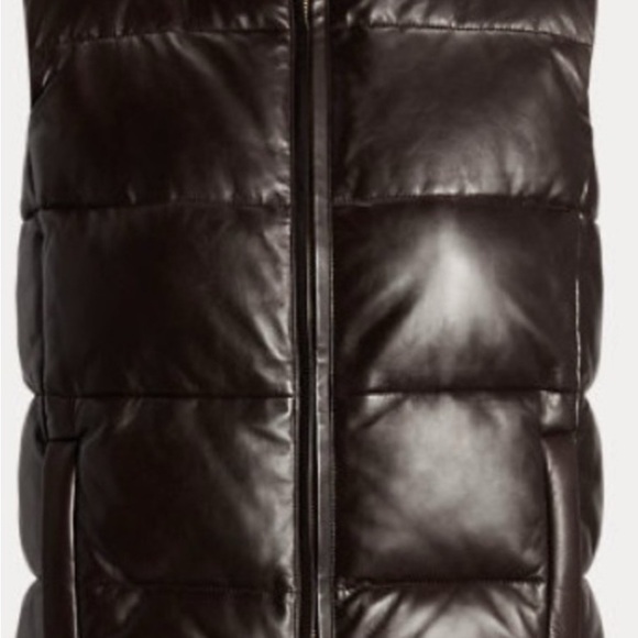 Fabulous nwt puffer vest - Picture 4 of 5